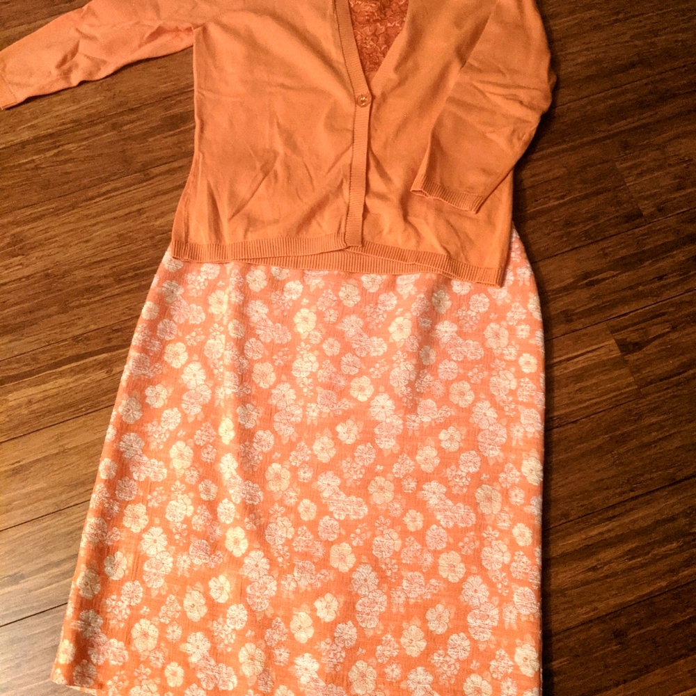 Sweater/ skirt